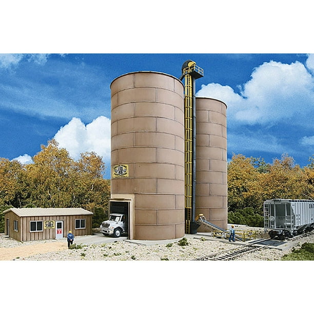 Walthers Cornerstone HO Scale Building/Structure Kit Trackside Oil Dealer/Tanks Walthers Cornerstone HO Scale Building/Structure Kit Trackside Oil Dealer/Tanks
